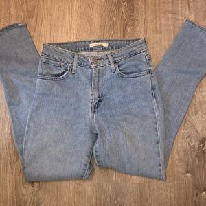 Levi jeans!